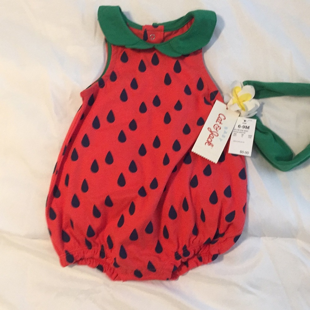 Adorable strawberry romper w/ matching headband!